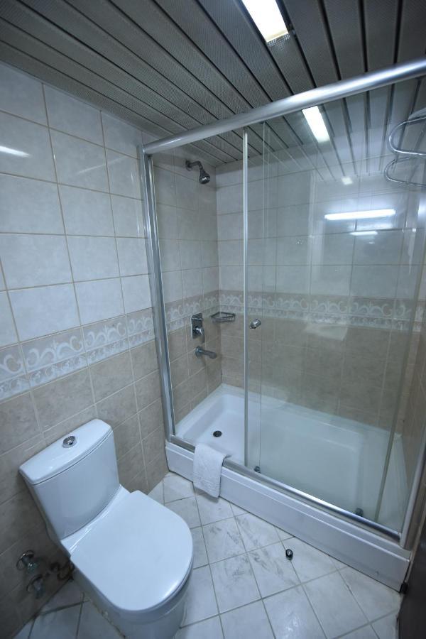 Asal Hotel 3*